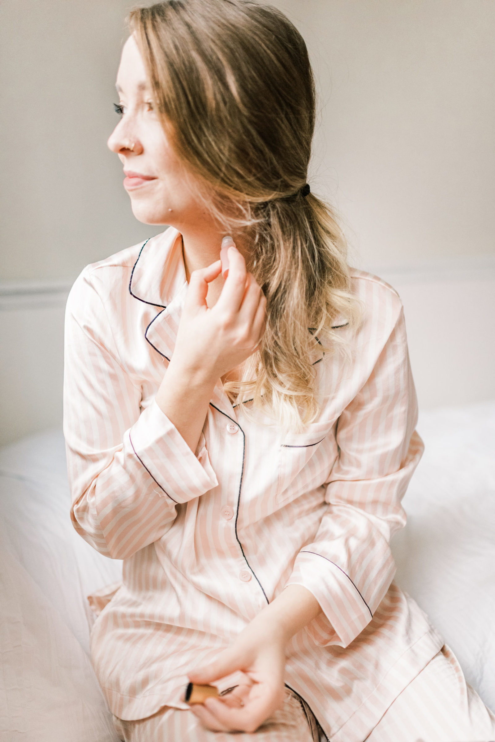 Alex Hinders shares her favorite sleep support diffuser blends using Whimsy + Wellness products and Young Living essential oils.