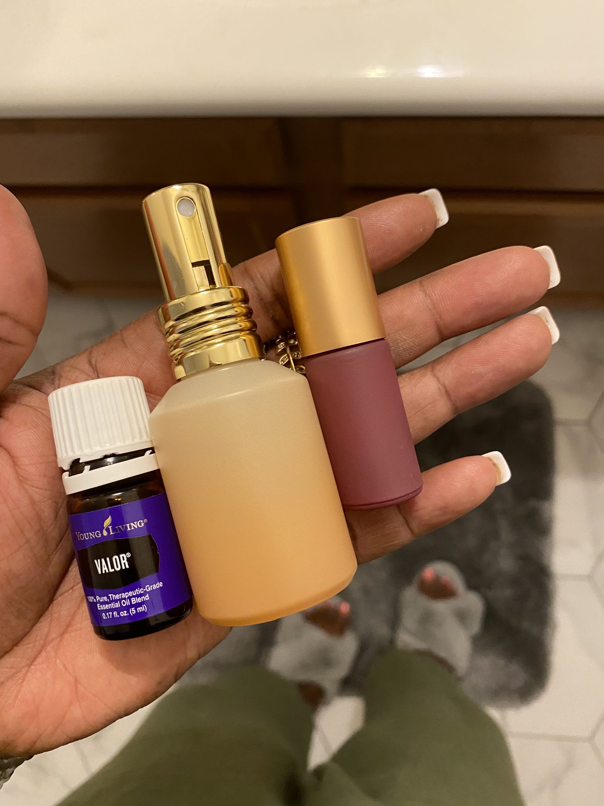 Chiazor Arah shares how she uses Young Living's popular blend, Valor, for emotional support by providing some beautiful essential oil recipes for us!